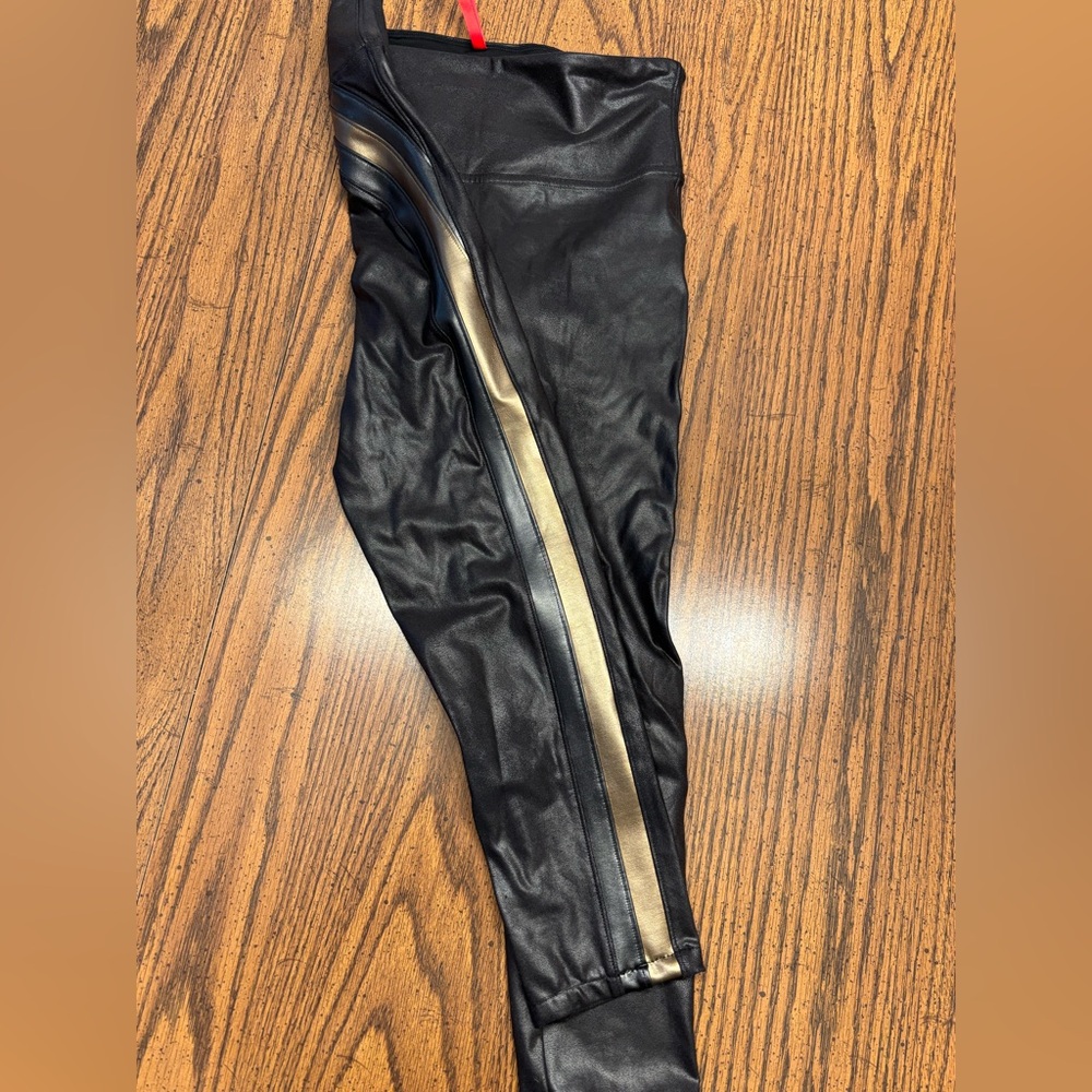 SPANX faux leather leggings women’s M - Picture 2 of 9